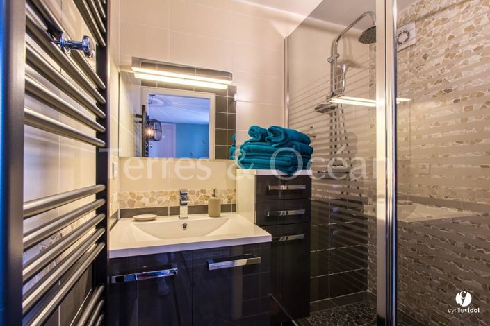 Image No.13-8 Bed House for sale