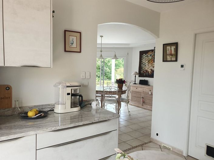 Image No.11-4 Bed House for sale