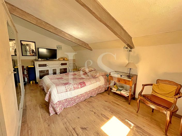 Image No.5-Maison de 6 chambres à vendre à Sérignan-du-Comtat