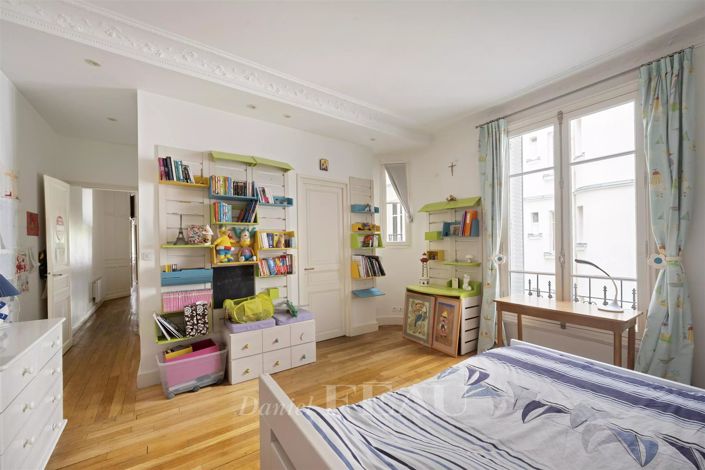 Image No.12-2 Bed Apartment for sale