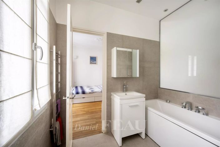 Image No.13-2 Bed Apartment for sale