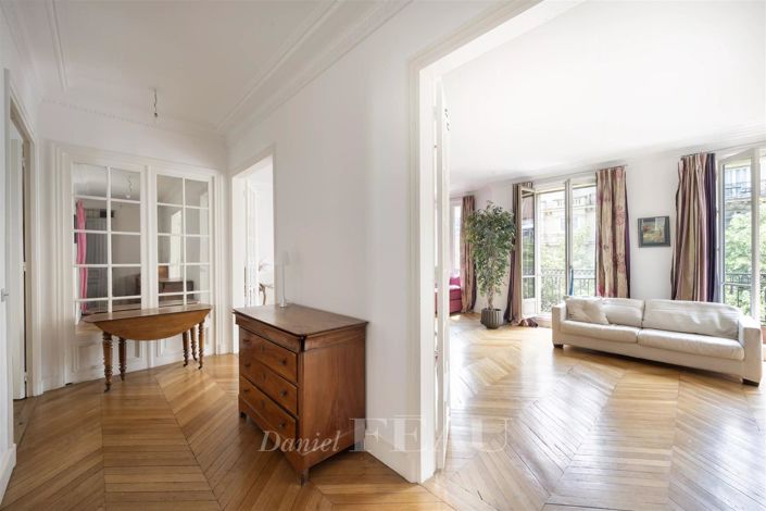 Image No.3-Appartement de 2 chambres à vendre à Paris