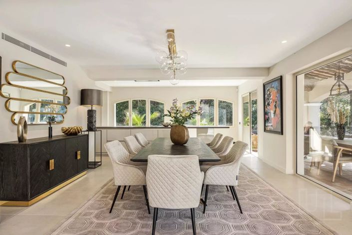 Image No.4-5 Bed House for sale