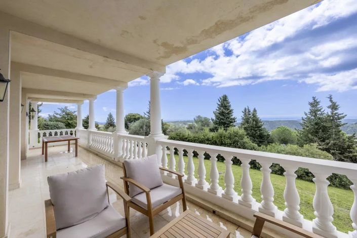 Image No.5-7 Bed House for sale