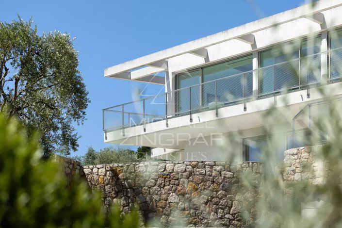 Image No.13-6 Bed House for sale