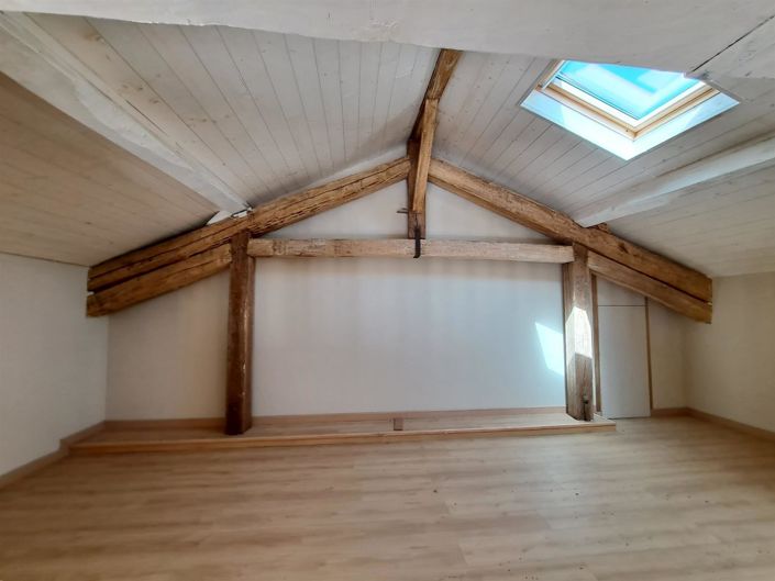 Image No.12-3 Bed House for sale