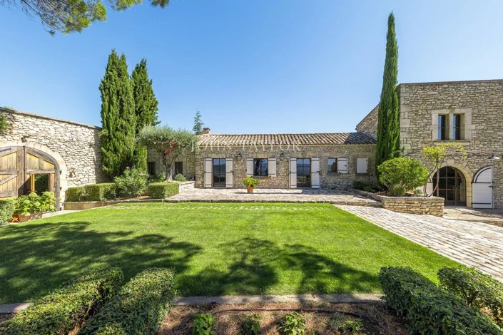 Image No.4-8 Bed House for sale