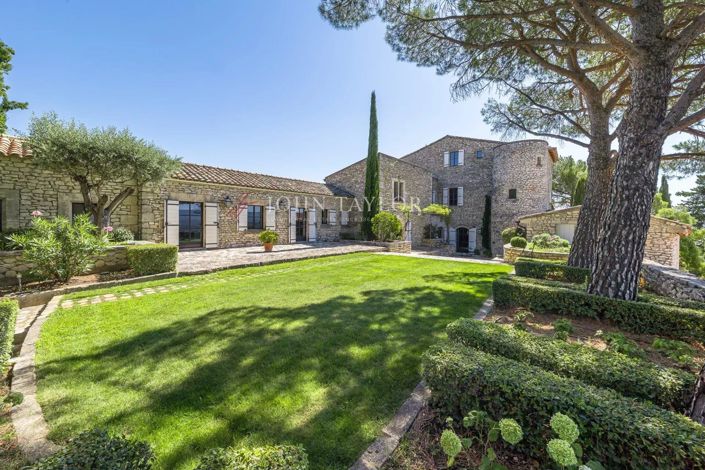 Image No.6-8 Bed House for sale