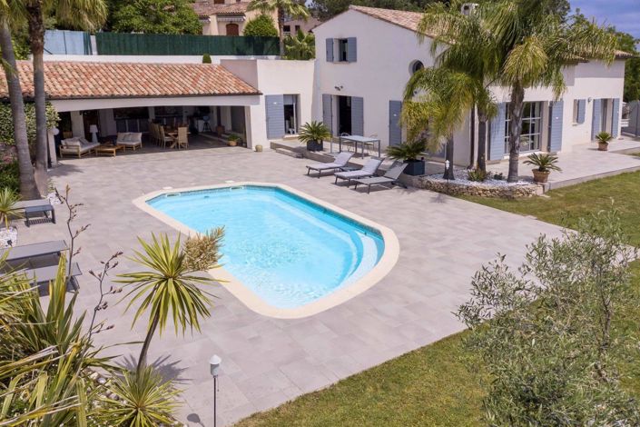 Image No.2-Maison de 4 chambres à vendre à Valbonne