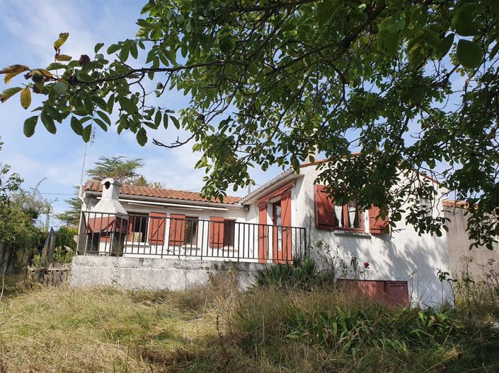 Image No.1-2 Bed House for sale