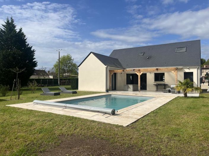 Image No.1-2 Bed House for sale