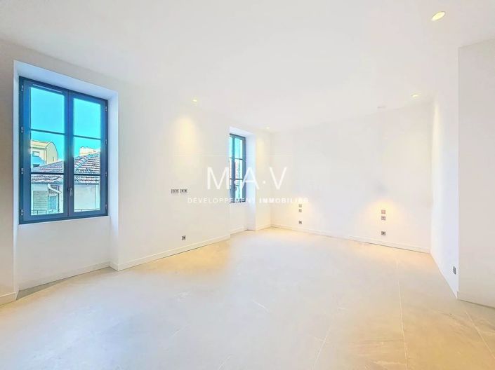 Image No.9-Apartment for sale