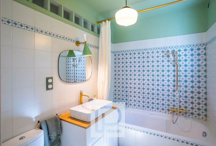 Image No.14-5 Bed House for sale