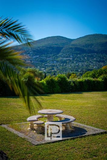 Image No.5-Maison de 3 chambres à vendre à Grasse