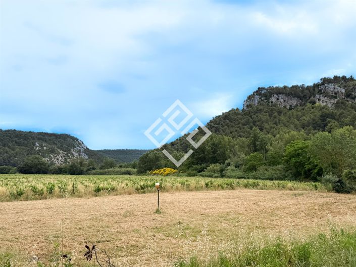 Image No.16-5 Bed House for sale