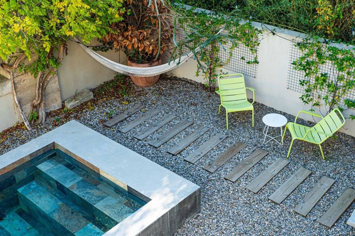 Image No.2-4 Bed House for sale