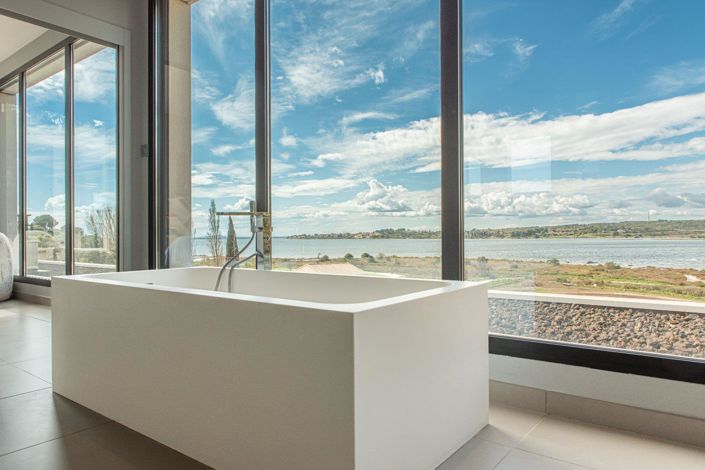 Image No.9-4 Bed House for sale