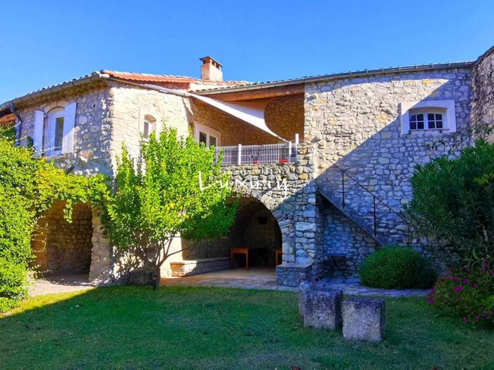Image No.1-Maison de 14 chambres à vendre à Uzès