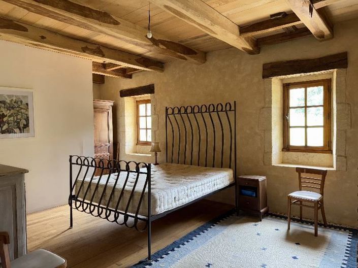 Image No.5-4 Bed House for sale