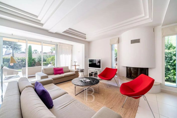 Image No.2-Maison de 4 chambres à vendre à Cannes