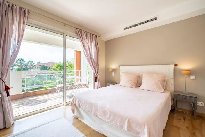 Image No.9-Maison de 4 chambres à vendre à Cannes