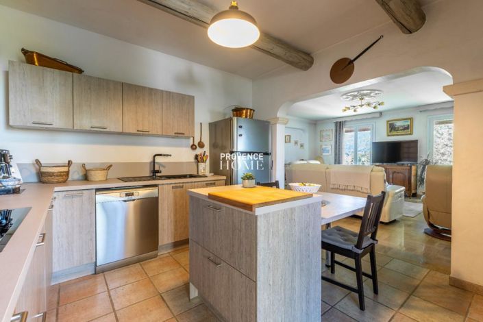 Image No.7-3 Bed House for sale