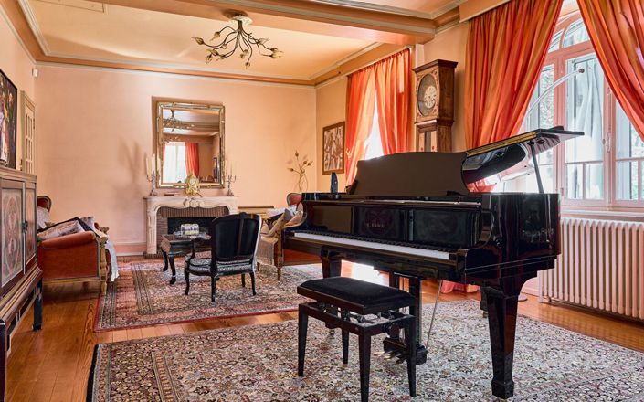 Image No.1-Propriété de 4 chambres à vendre à Montreux-Château