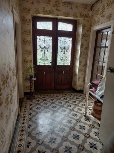 Image No.11-5 Bed House for sale