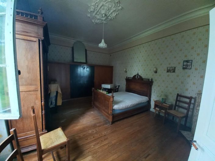 Image No.15-5 Bed House for sale