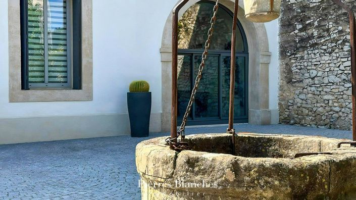 Image No.4-6 Bed House for sale