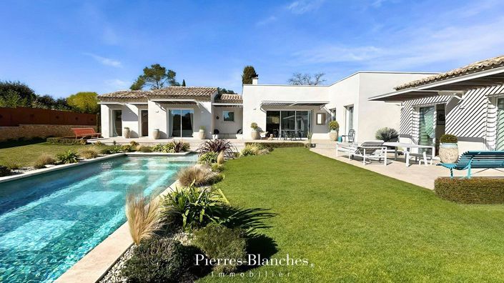 Image No.3-Maison de 3 chambres à vendre à Uzès