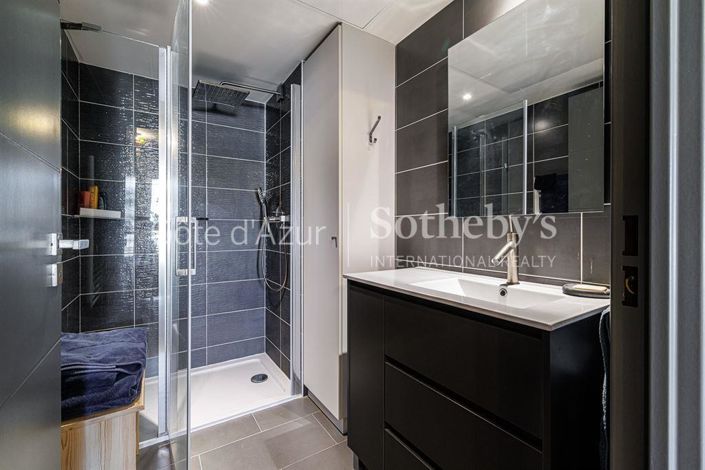 Image No.9-Appartement de 2 chambres à vendre à Nice