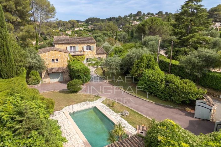 Image No.1-4 Bed House for sale