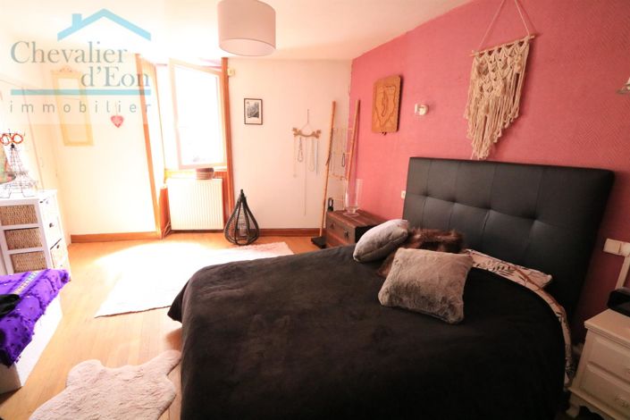 Image No.6-2 Bed House for sale