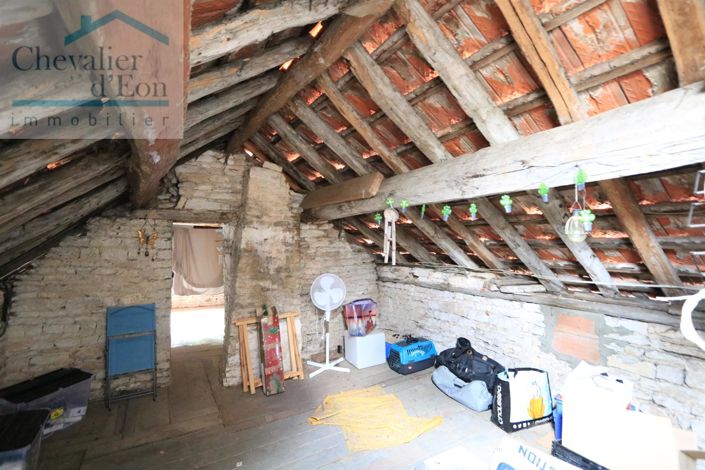 Image No.8-2 Bed House for sale