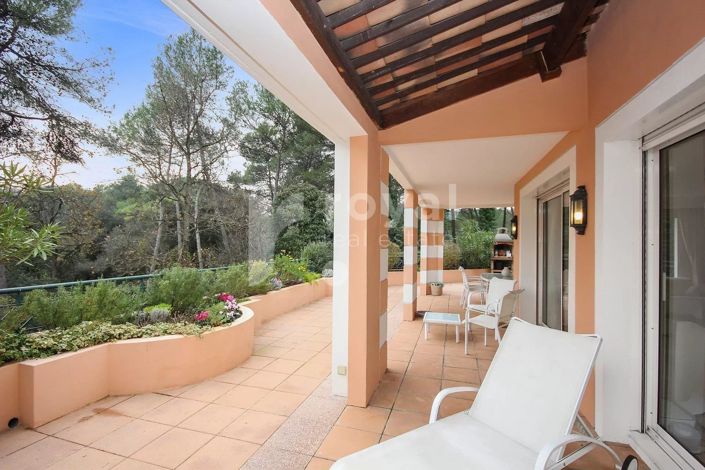 Image No.1-Maison de 4 chambres à vendre à Mougins