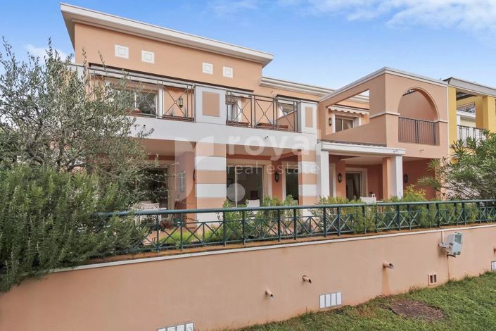 Image No.4-4 Bed House for sale