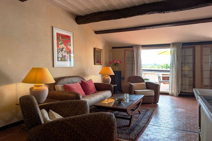 Image No.6-2 Bed Apartment for sale