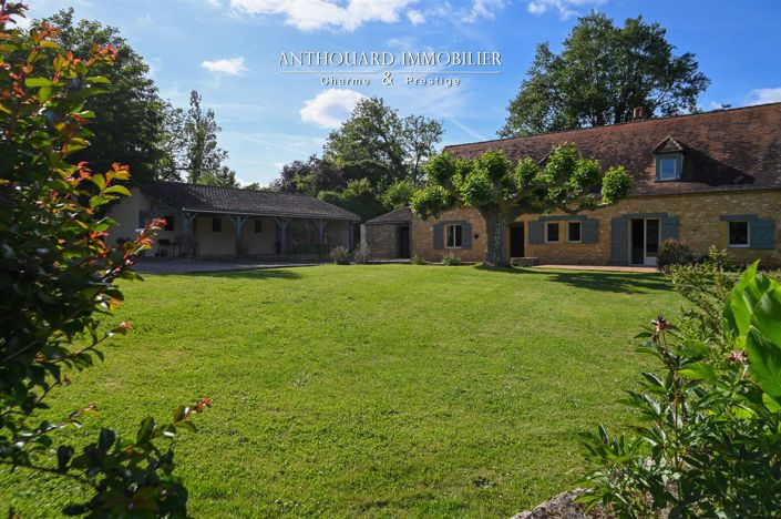 Image No.3-6 Bed House for sale