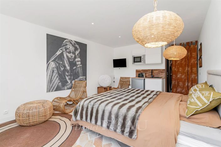 Image No.10-5 Bed House for sale