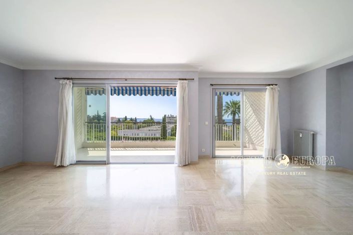 Image No.3-Appartement de 3 chambres à vendre à Cannes