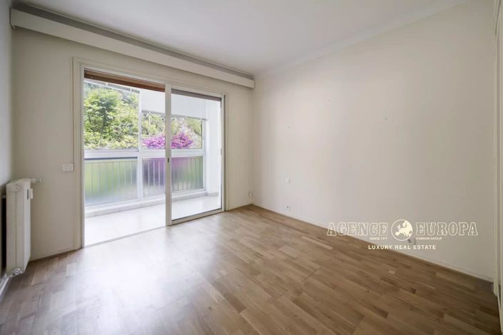 Image No.6-3 Bed Apartment for sale