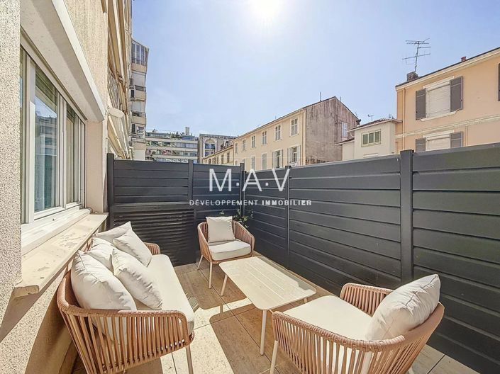 Image No.23-2 Bed Apartment for sale