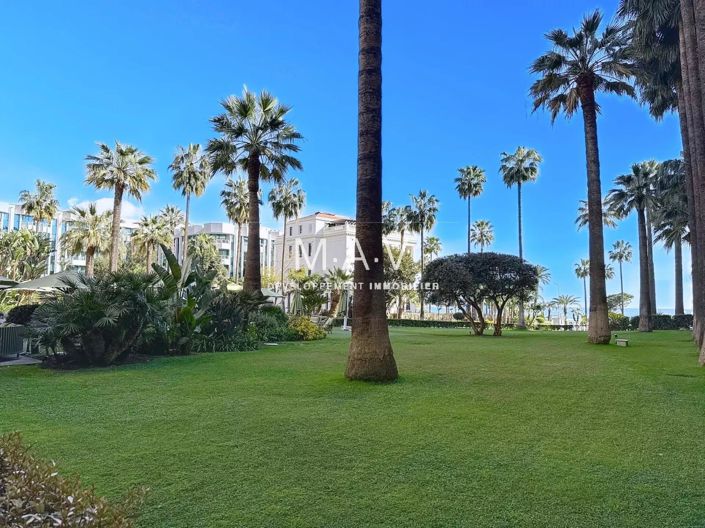 Image No.27-2 Bed Apartment for sale