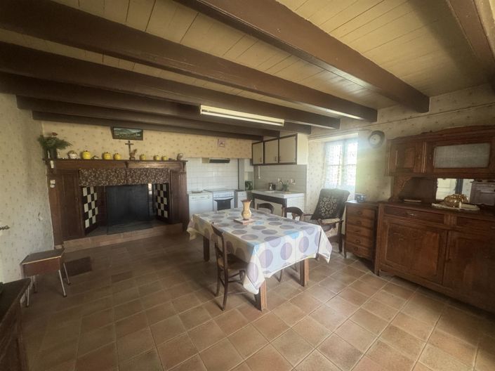 Image No.10-4 Bed House for sale