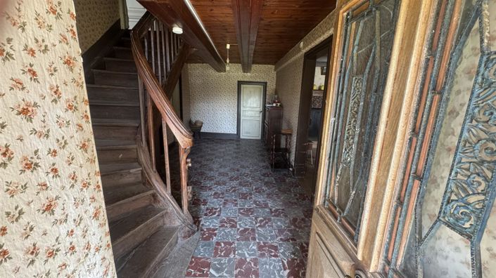 Image No.8-4 Bed House for sale