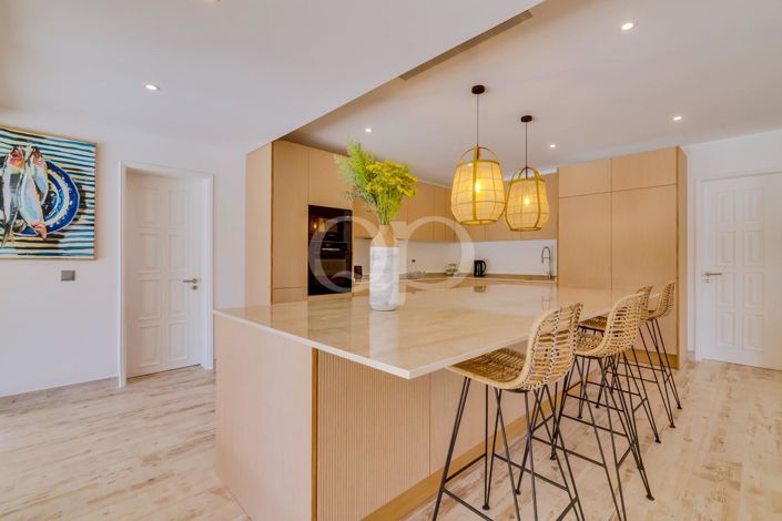 Image No.29-3 Bed House for sale