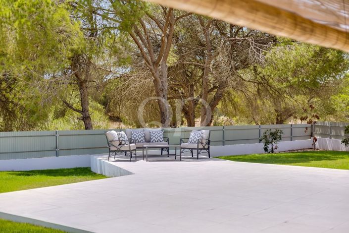 Image No.49-3 Bed House for sale