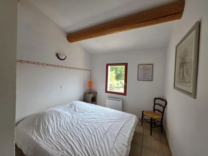 Image No.12-4 Bed House for sale