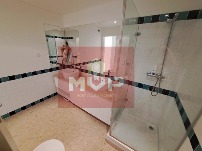 Image No.28-3 Bed Apartment for sale